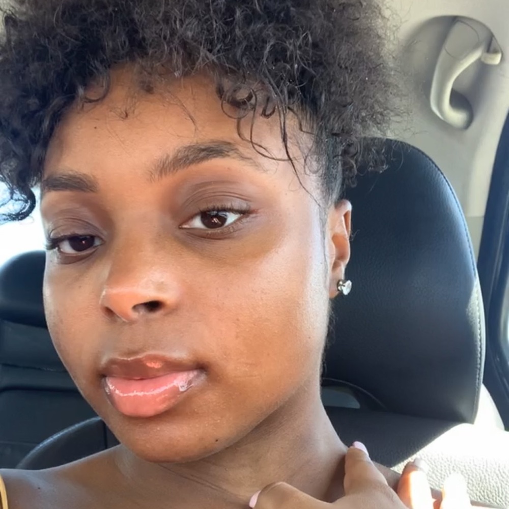 Meet your Posher, Diana